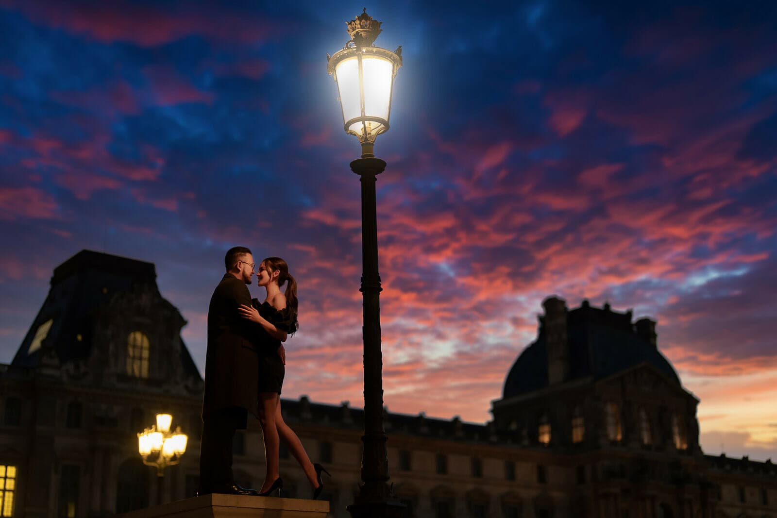 eiffel night